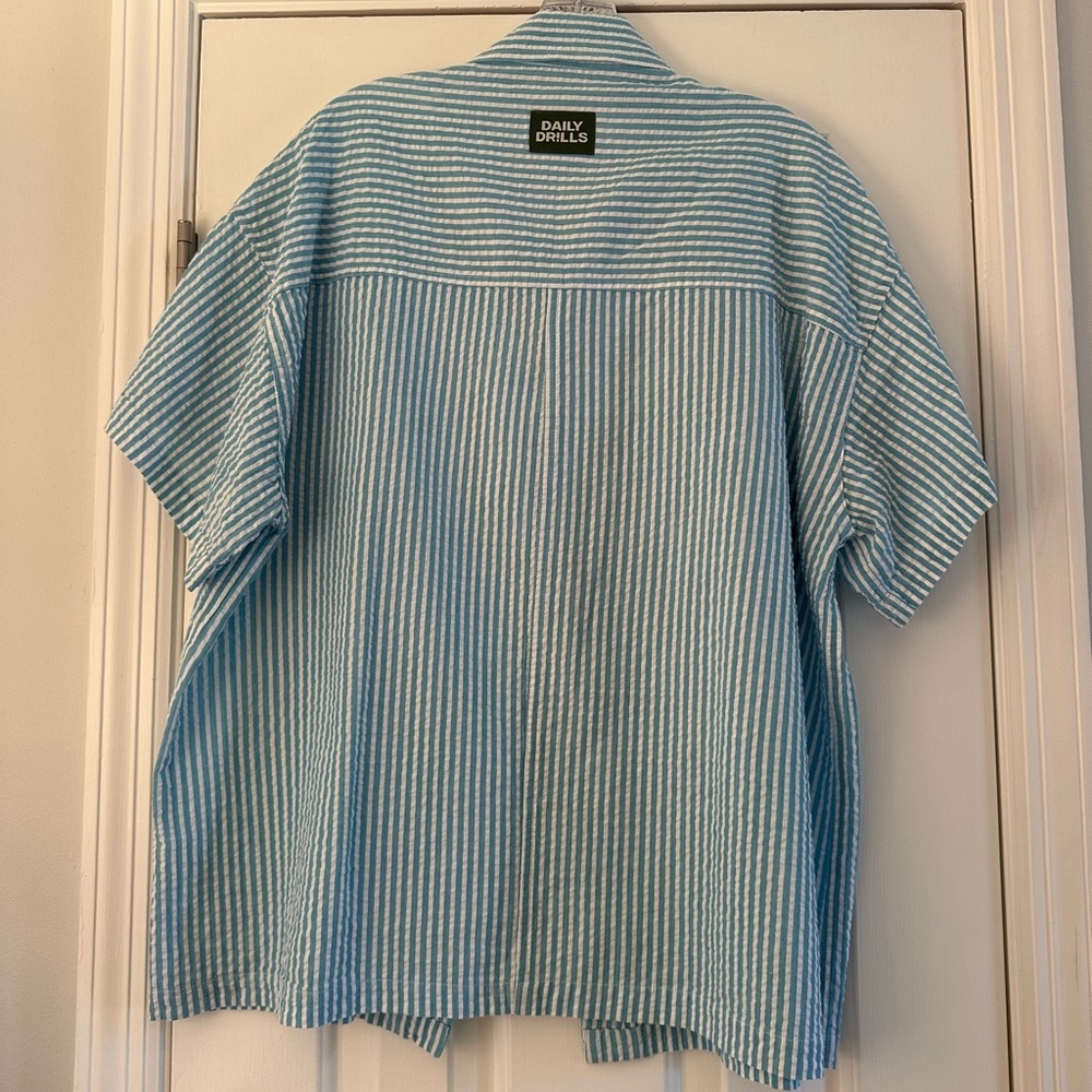 Daily Drills Poplin/Seersucker Top